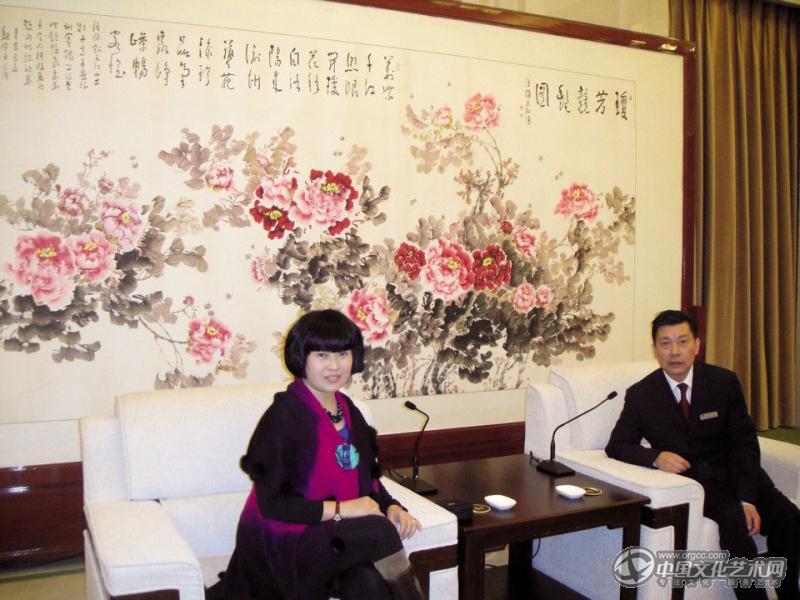画家刘元红在重庆国宾馆