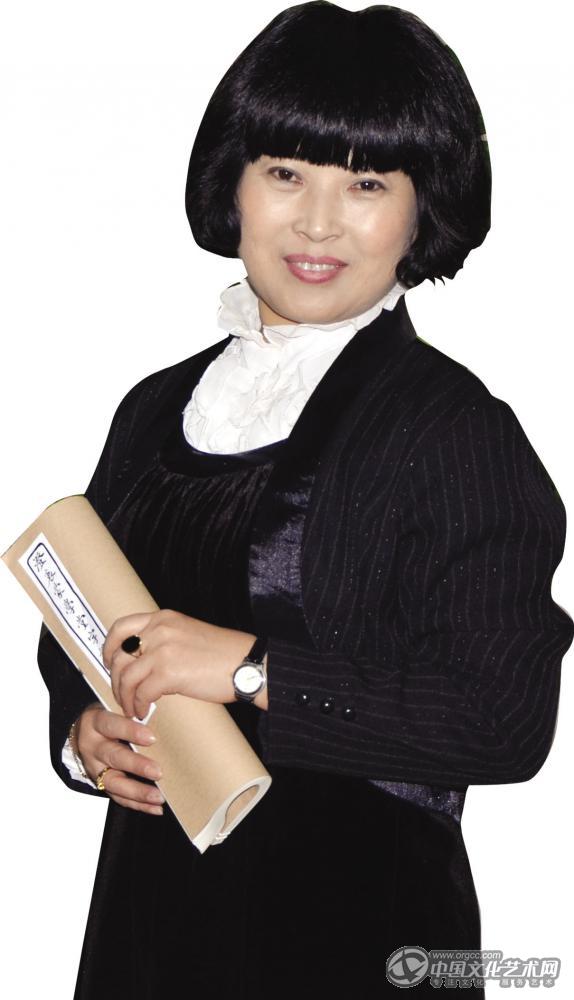 画家刘元红个人风采照