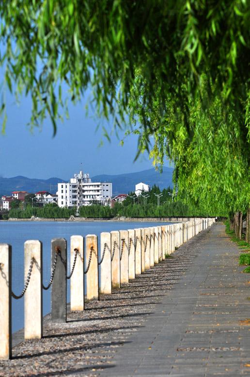 牡马河临河