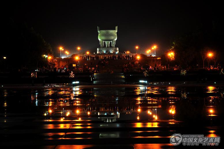 小平故里思源广场夜景