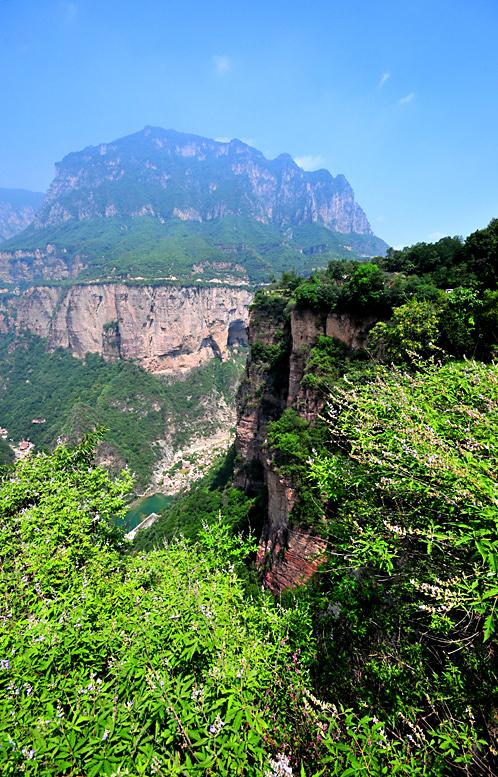美在潭头