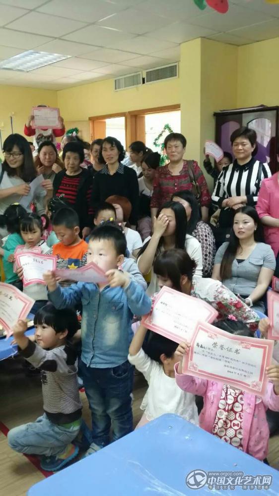 2014年5月水果DIY亲子活动！家长很棒哦！！