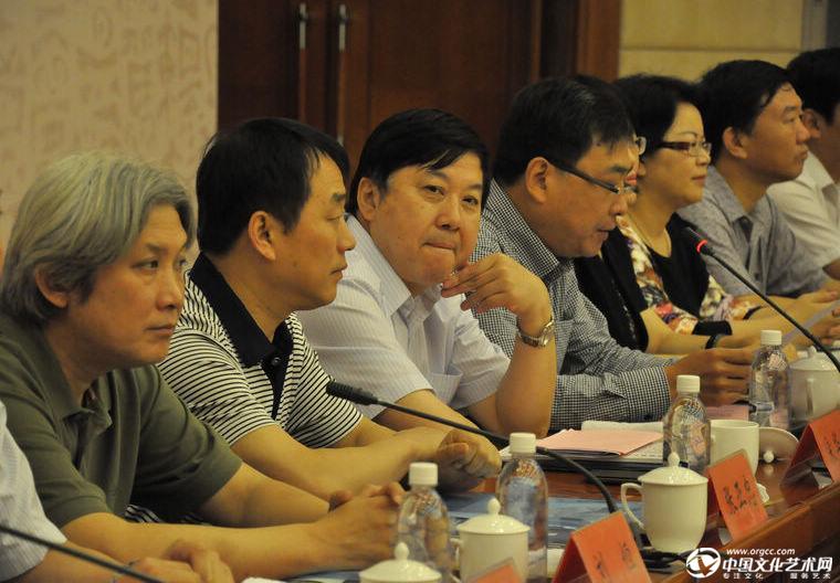 左起：刘恒、张亚忠、宋华平、李强、张谷风、归宝辰