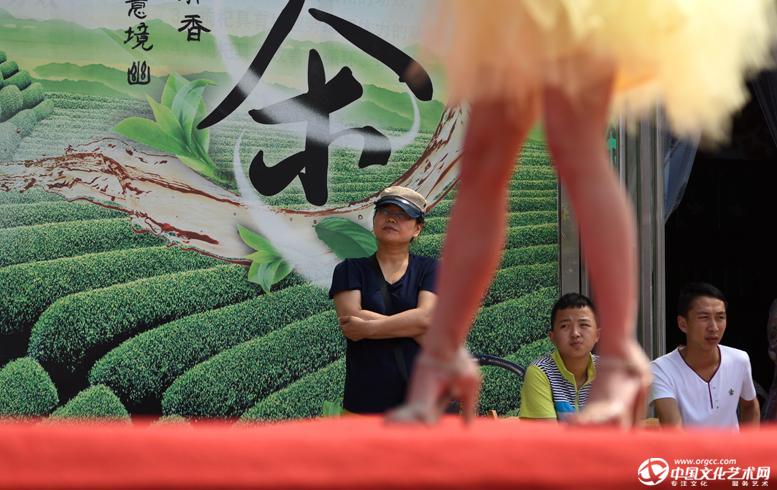 台上台下