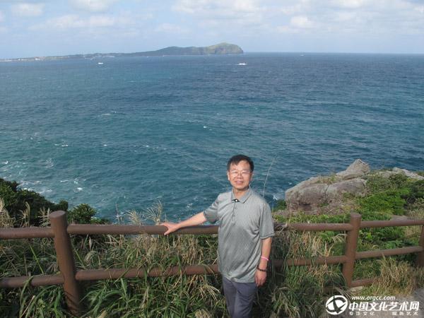 随中国书法艺术代表团参加“值得收藏文字——2014国际当代汉字书法艺术双年展”