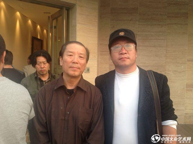 和程大利合影