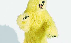 伦敦苏富比的熊拍卖：成交26<b>50万英镑</b>