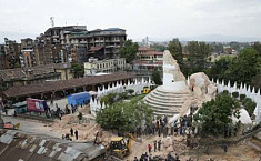 尼泊尔大地震：世界文化遗产被夷为<b>平地</b> 