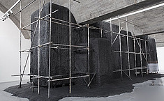 隋建国个展“触手可及”亮相<b>北京798</b>艺术区