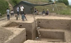 甘肃9年后再探秦西垂陵园发掘出土<b>西周</b>文物