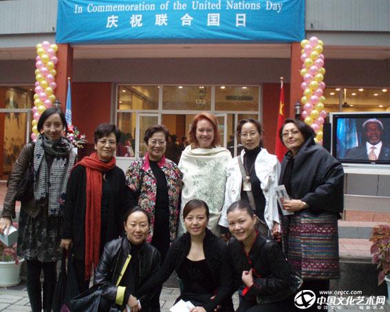 齐鹏参加联合国画展.jpg 齐鹏参加联合国画展.jpg
