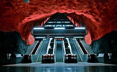 <b>斯德哥尔摩</b>地铁站：世界最长的艺术长廊
