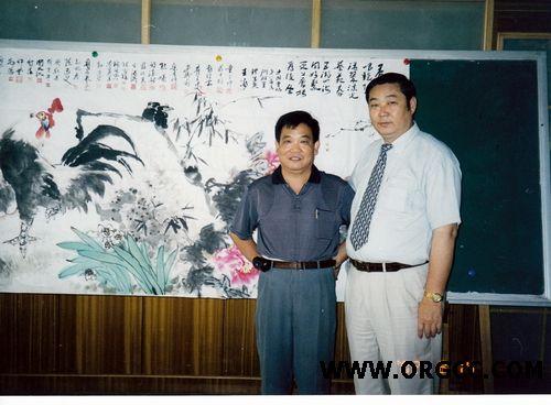 画家阳瑞祥与中国美协培训中心副主任李东辉先生合影