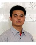 李亮
