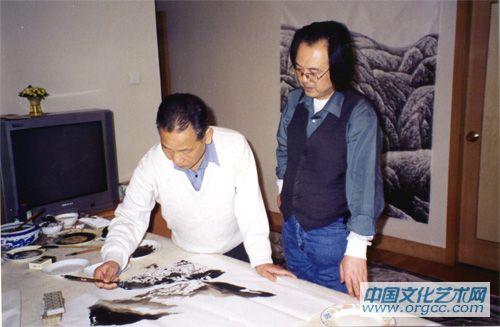 看杨长槐作画