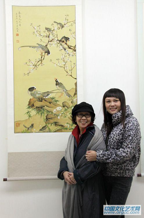 与李艾娴合影1