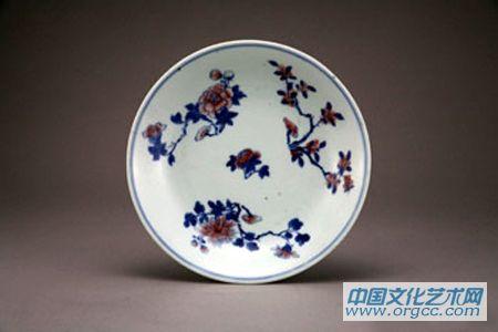 青花釉里红盘