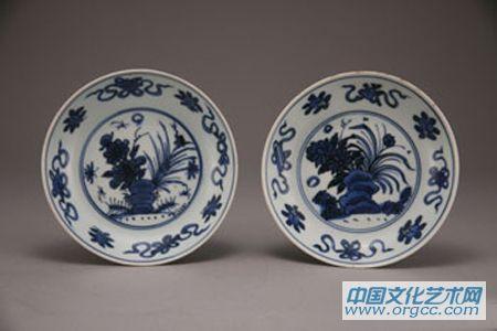 青花草丛小碟