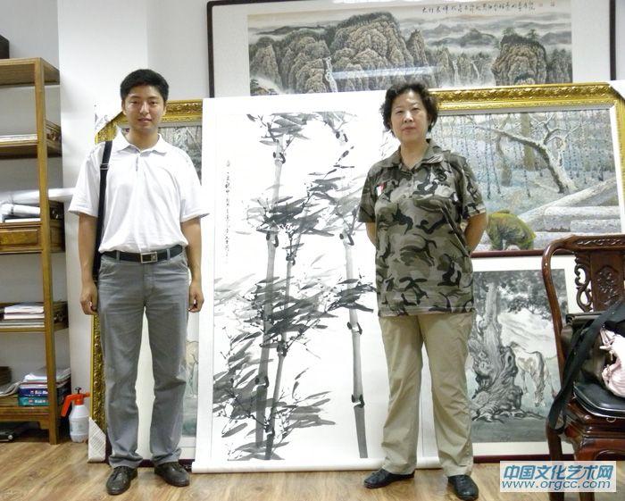在中央党校留影