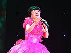 纵情放歌