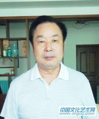 书画家王朝军个人照片