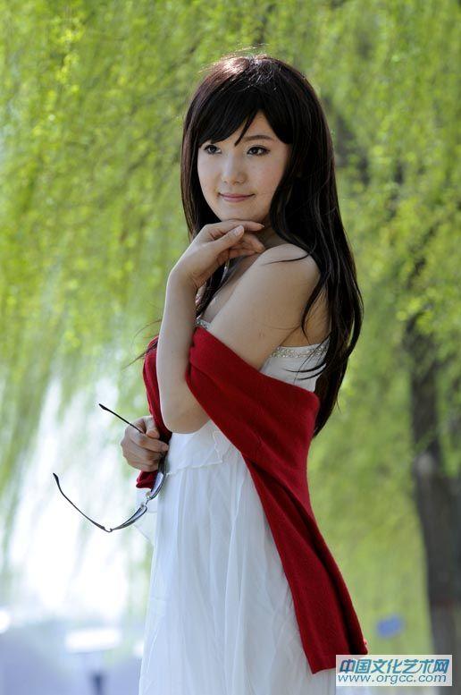 安妮.JPG