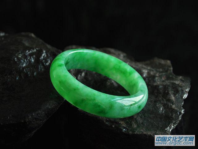 翡翠手镯