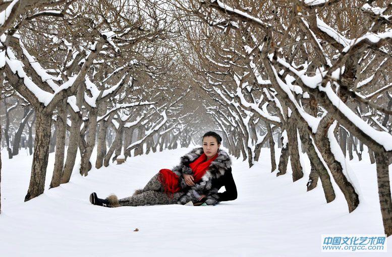 雪中皇后