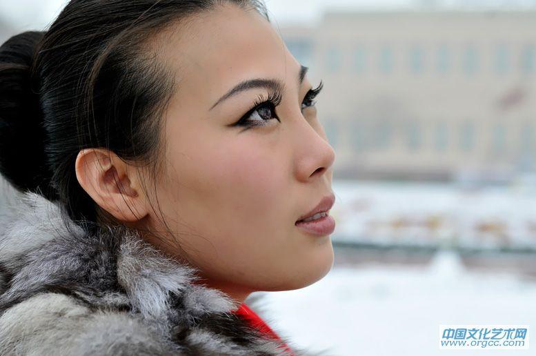 雪中皇后