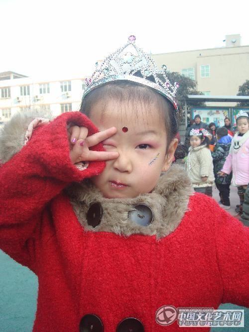 呵呵，我是小美女