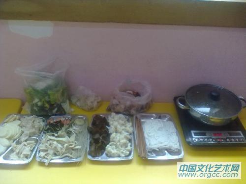 餐前丰富的食材