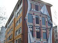 224
