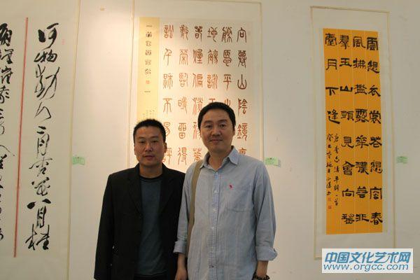 国画家胡广宇与刘灿辉老师合影