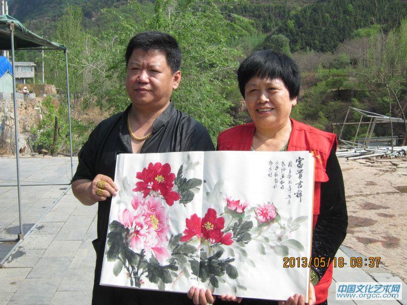 画家闫秀伶与林枫老师合影