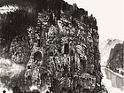 画家张国亮山水作品《龙门山色》